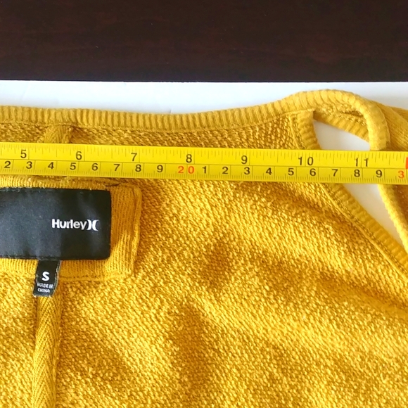 Vintage Hurley Cold Shoulder Cardigan - Picture 3 of 10